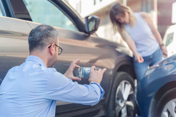 Professional Non Owner Car Insurance technician working in Palm Beach, FL